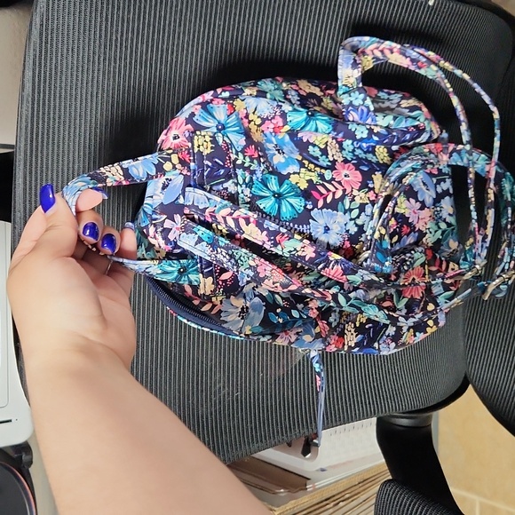 Small backpack - Picture 4 of 4